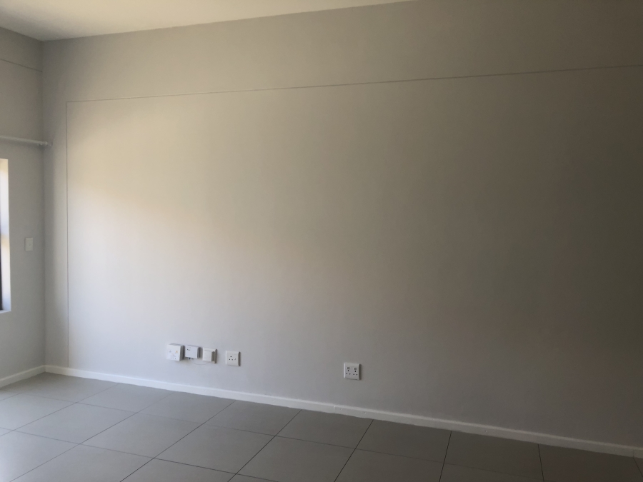 To Let 2 Bedroom Property for Rent in Parklands East Western Cape